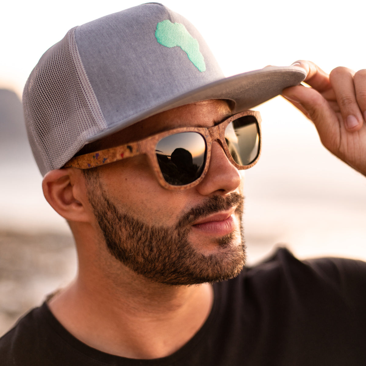 ThisGuy SnapBack Trucker Cap - Africa (Heather Grey)