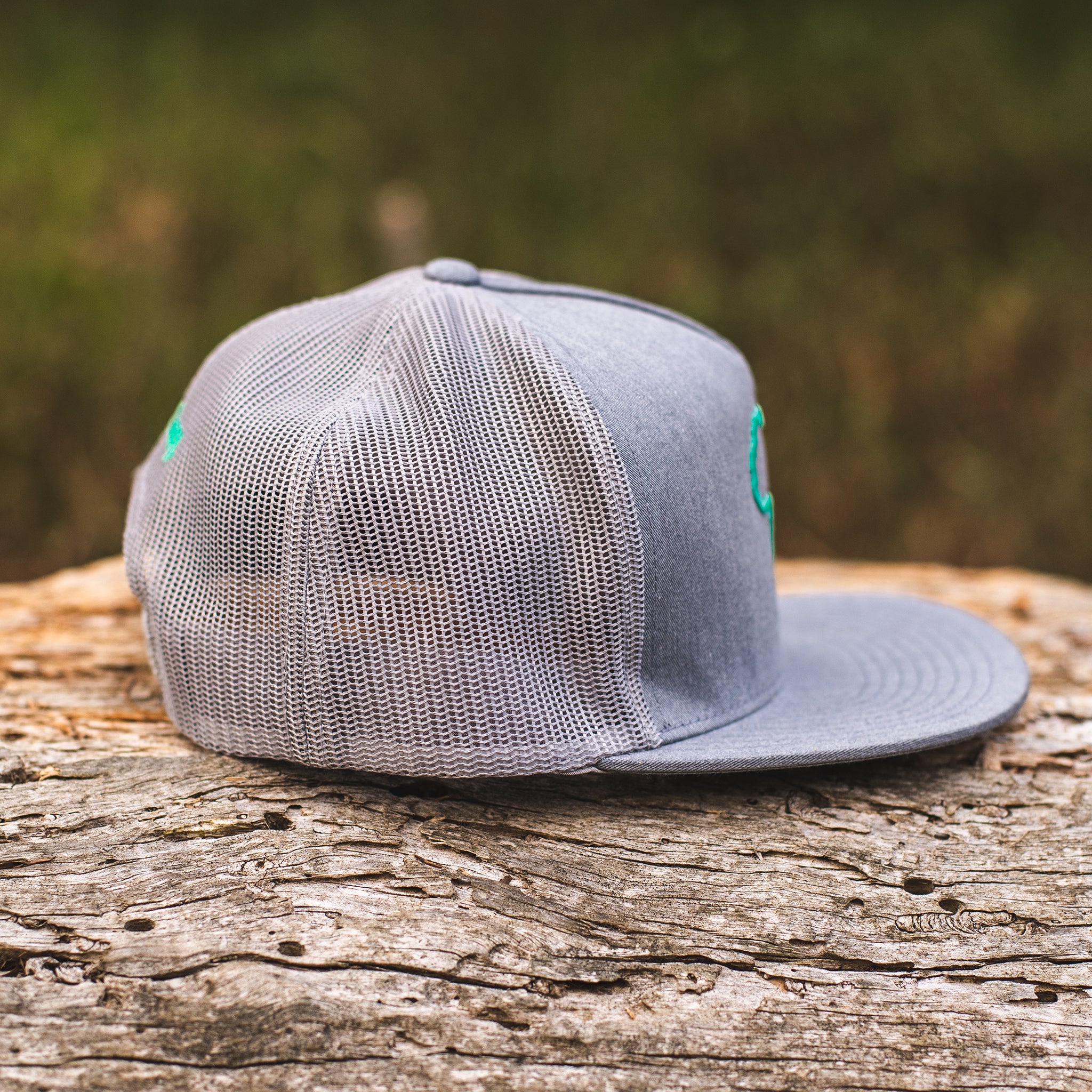 ThisGuy SnapBack Trucker Cap - Africa (Heather Grey)